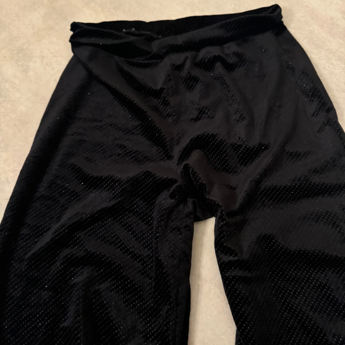 Svarta byxor i sammet - 90