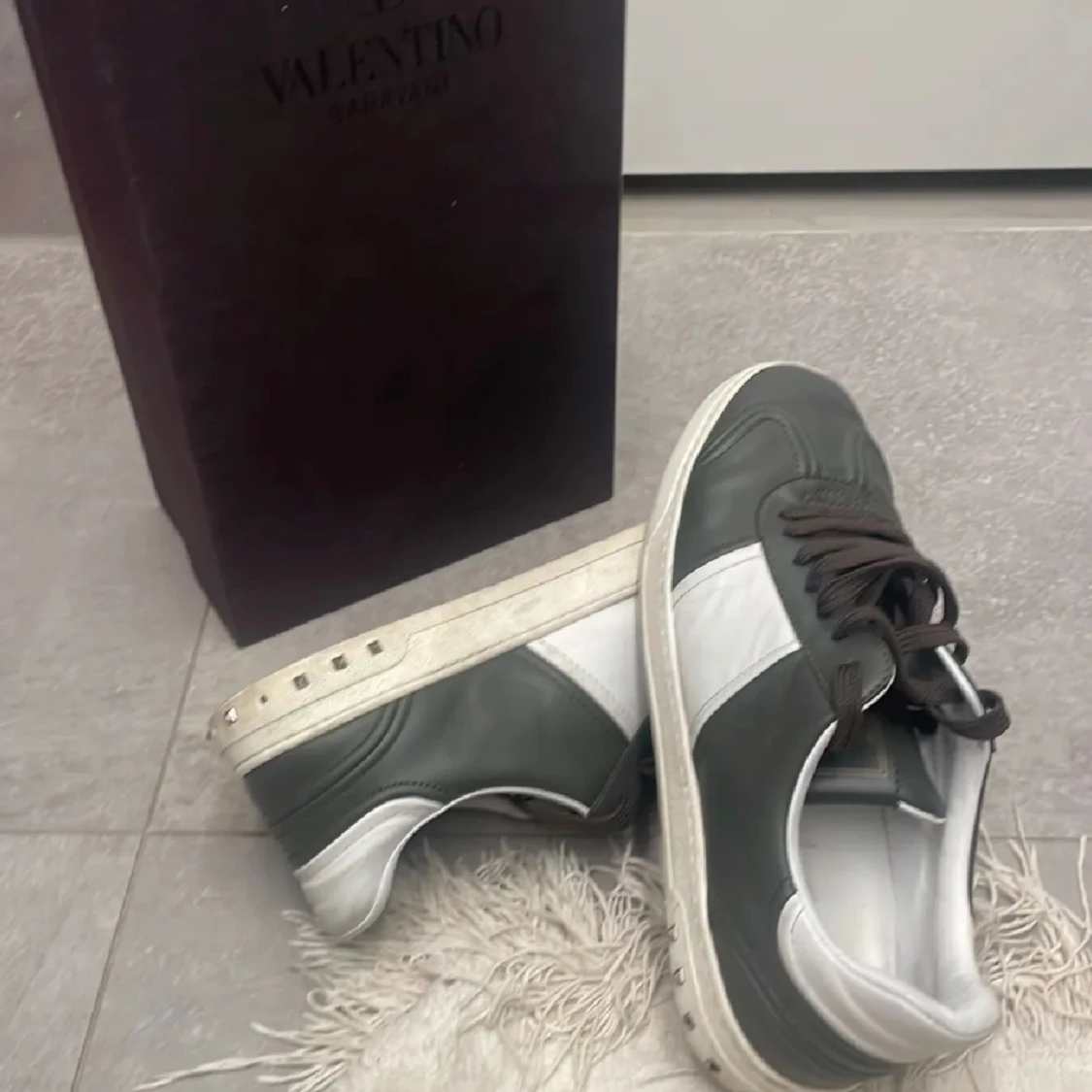 Valentino flycrews  - 91