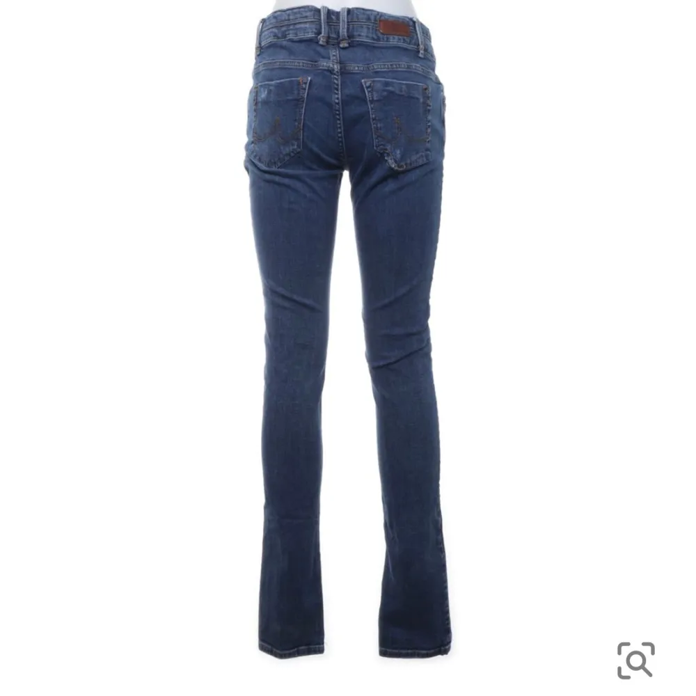 Sjukt snygga jeans från ltb som inte kommit till användning💖. Jeans & Byxor.