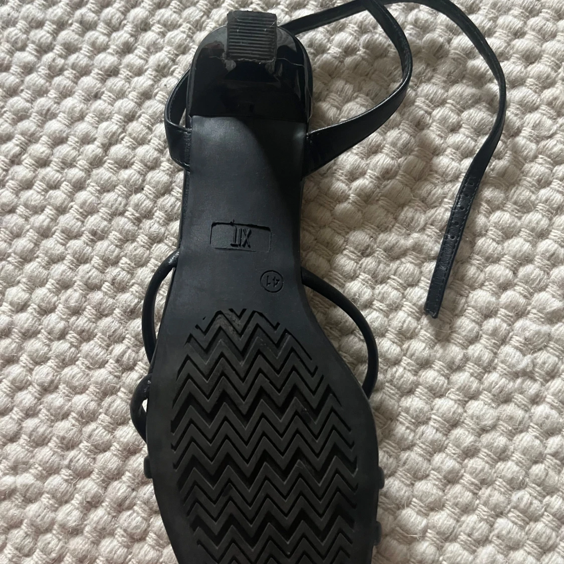 Svarta klackar  - 91