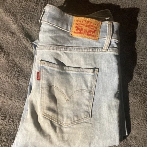 Levi’s jeans straight - Använd 