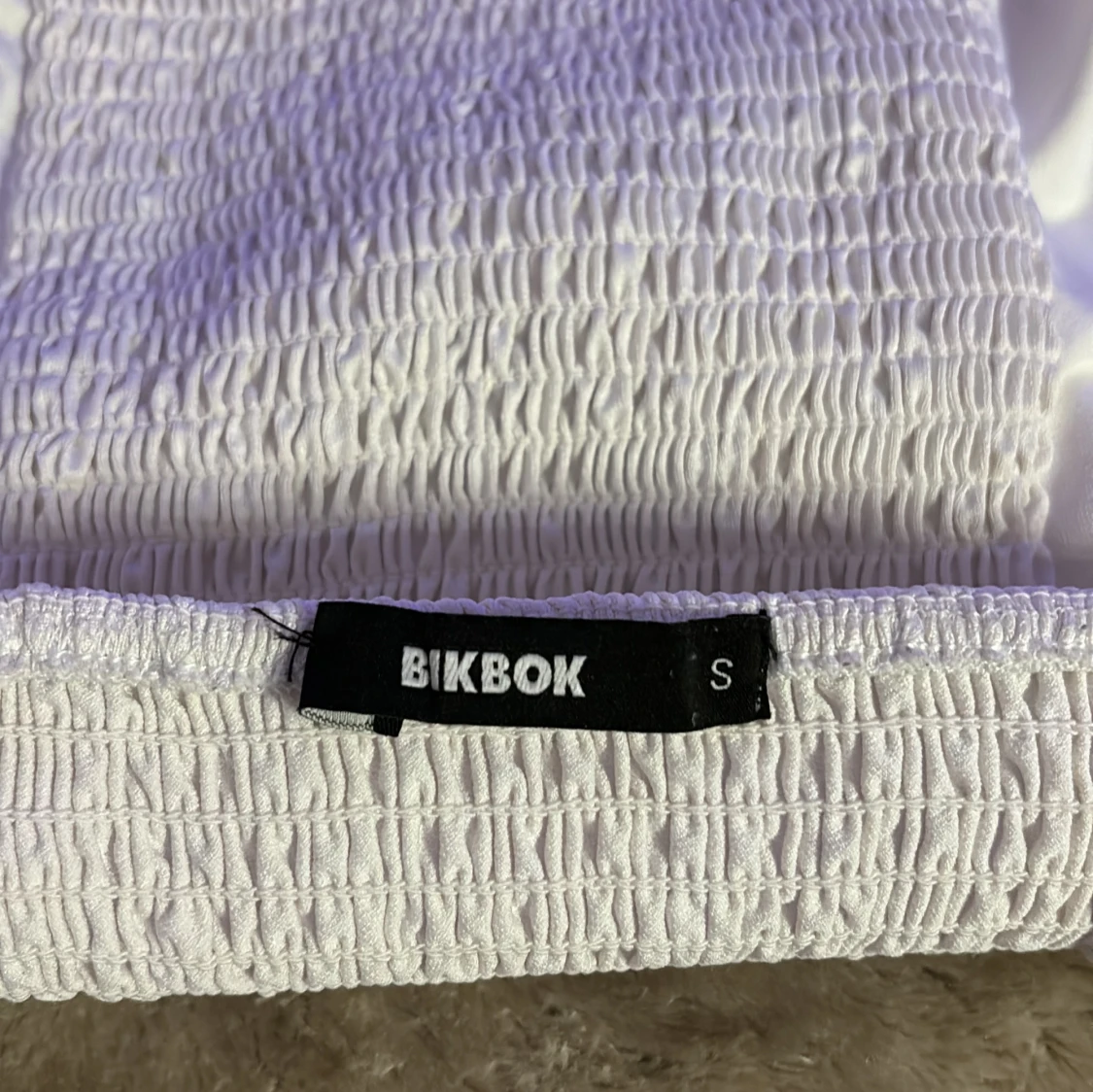 Vit tubtopp från BikBok - 91