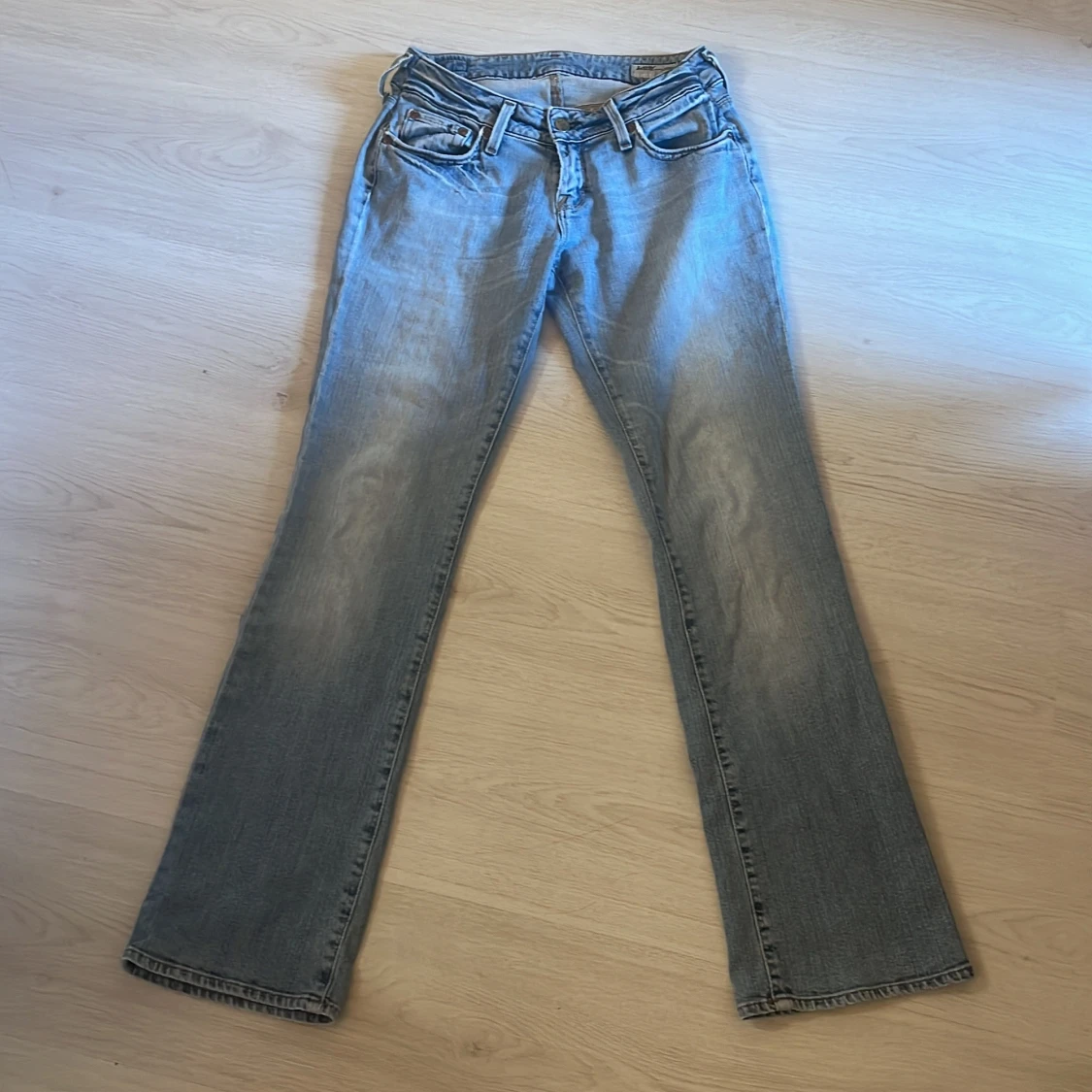 Low waist bootcut jeans från Lee - 2