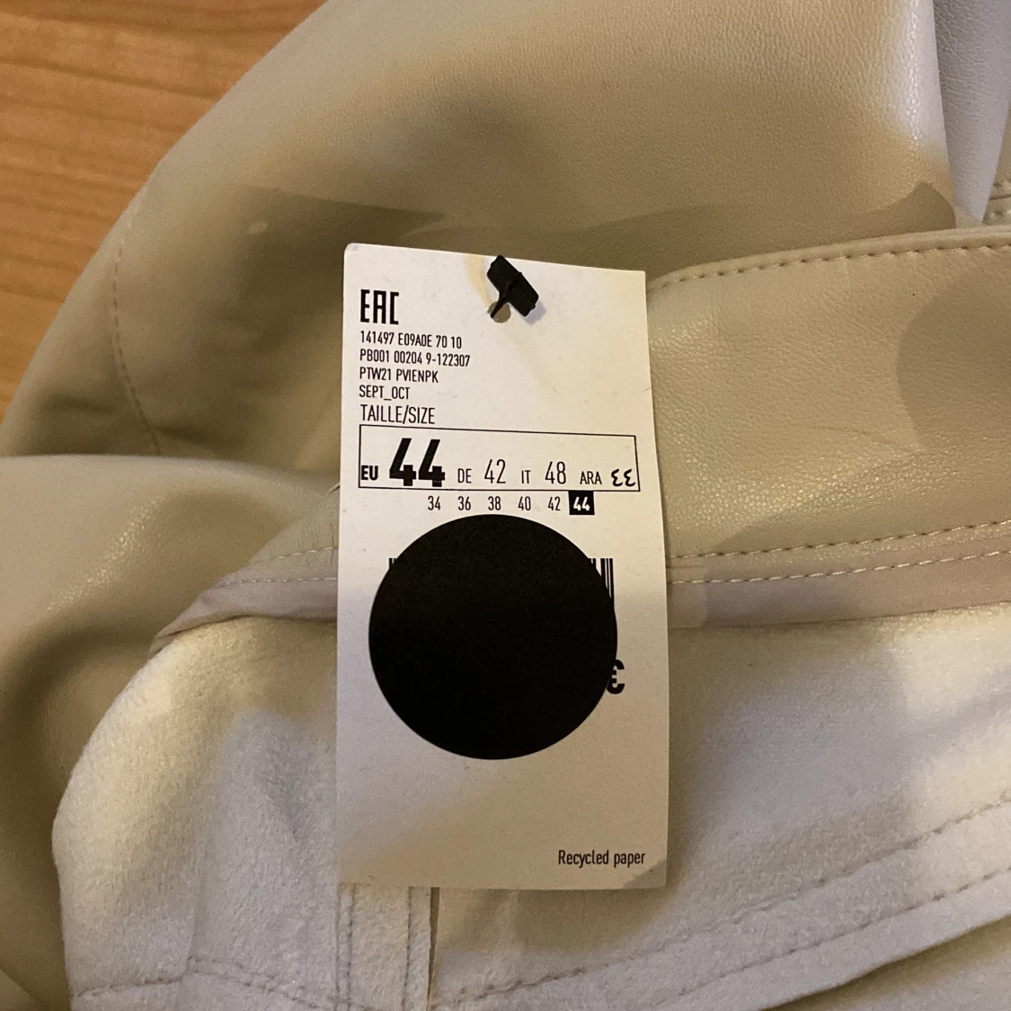 Beiga skinnbyxor - 90