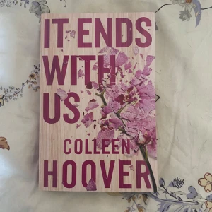 It ends with us  - Den är som helt ny i skicket! Boken är på engelska😊
