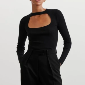 Soft Goat choker top - Soft Goat Choker Top, svart, storlek S. Använd 1 gång. 100% Kashmir 🖤 