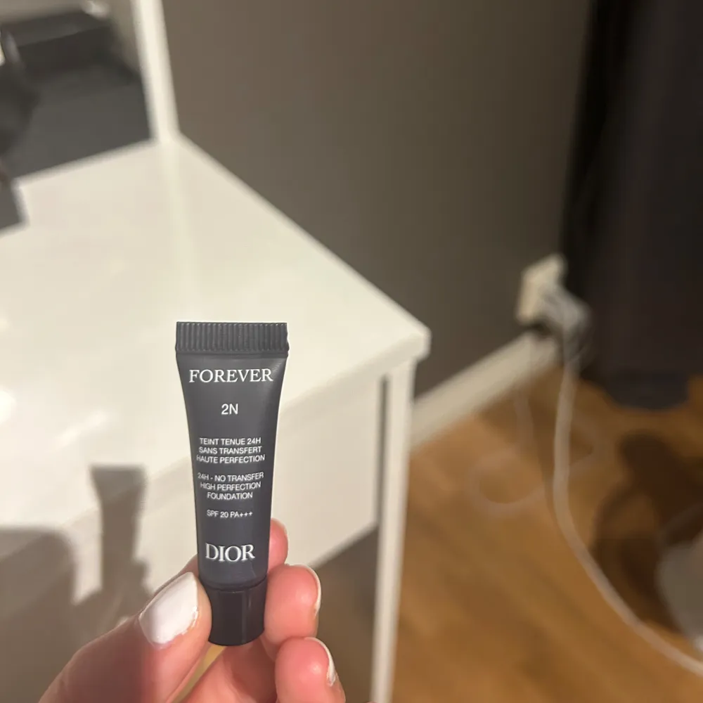 Mini foundation från dior  Aldrig använt . Skönhet.