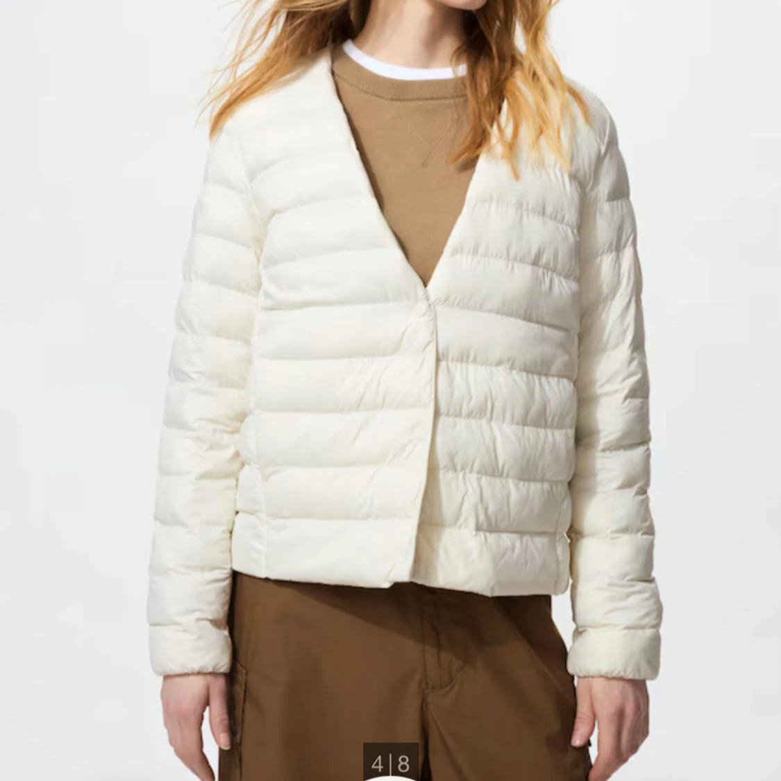 Svart jacka med knappar