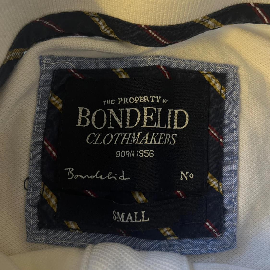 Vit pikétröja från Bondelid - 3