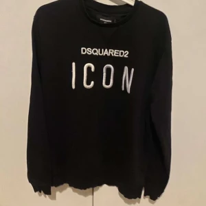 ICON - Storlek M/L 200kr styck eller 350kr för båda. I bra skick. 