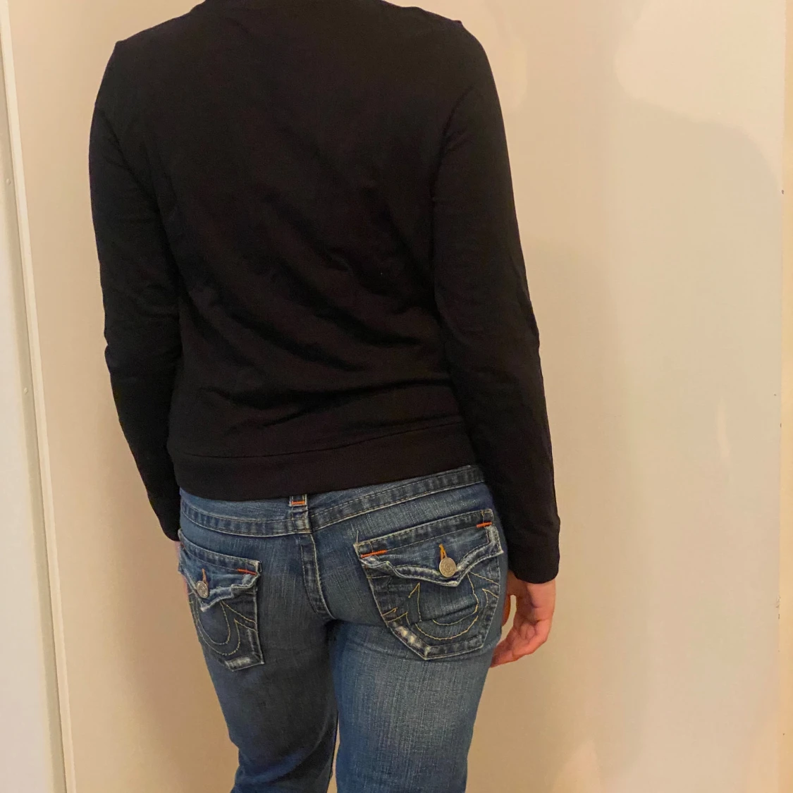 Svart tröja med dragkedja - 90