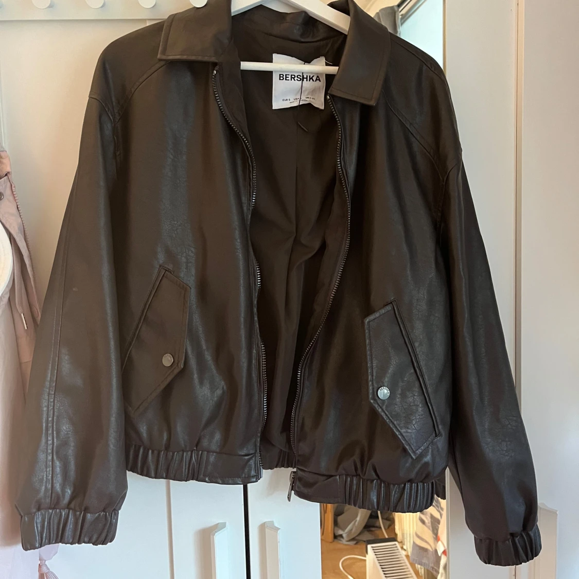 Läderjacka  - 91