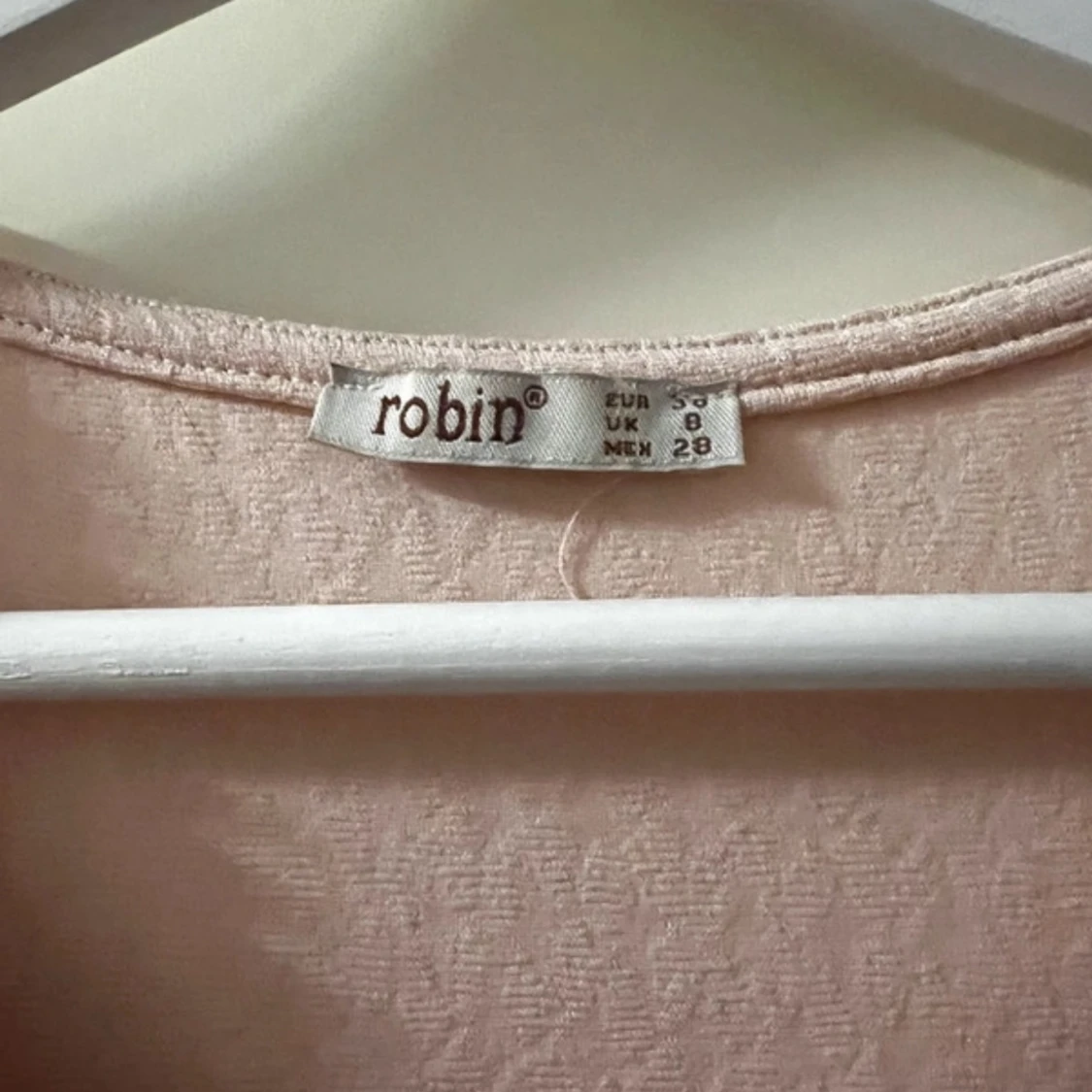 Rosa klänning från Robin - 92