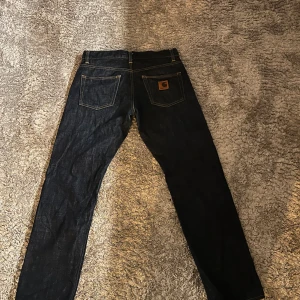 Carhartt Jeans - Nyskick 31x30