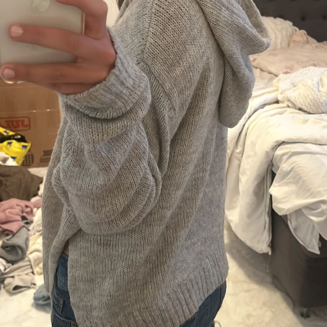 Stickad huvtröja - 92