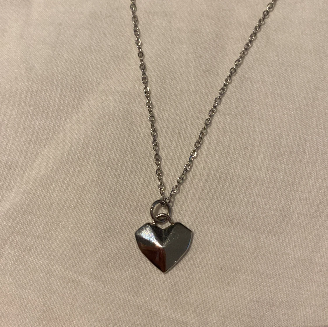 set silver hjärtformade örhängen + halsband  - 91