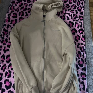 Tjocktröja  - Tjocktröja med dragkedja 