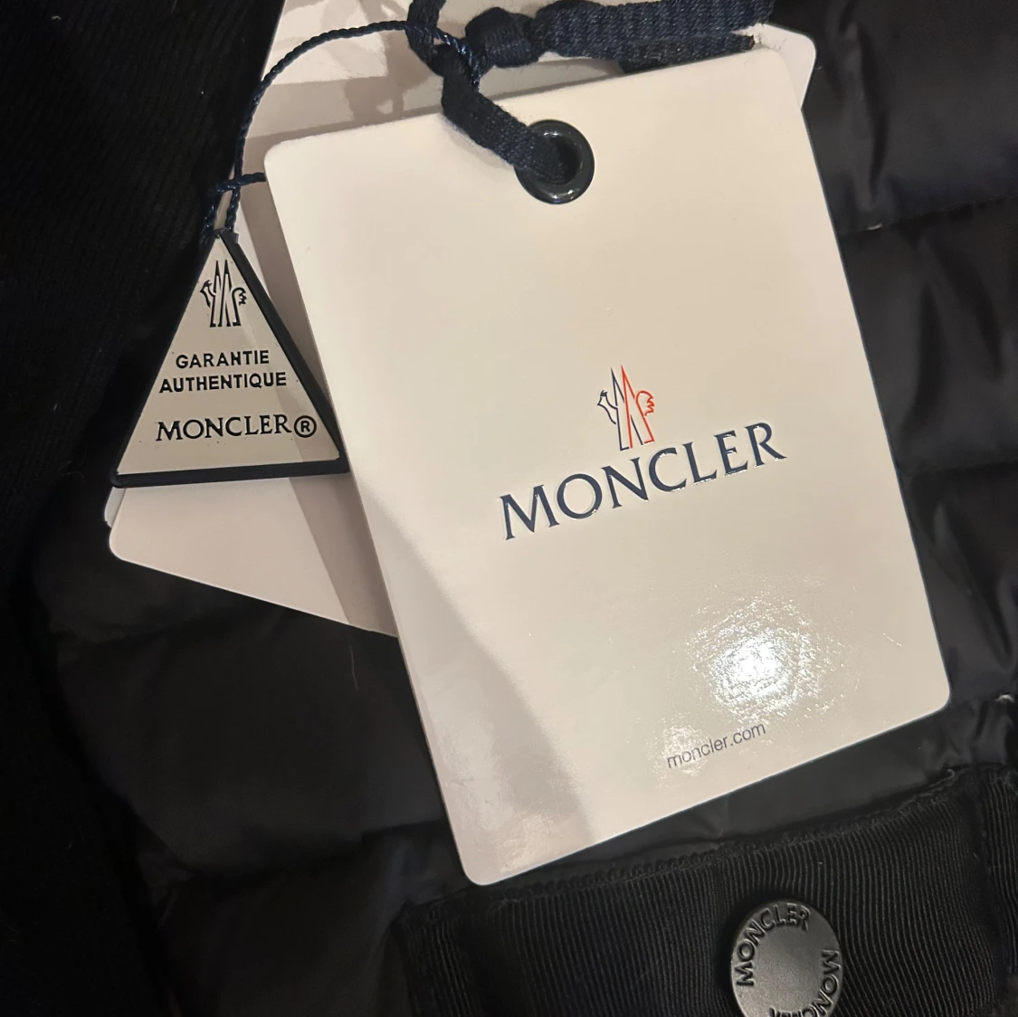 Svart jacka från Moncler - 4