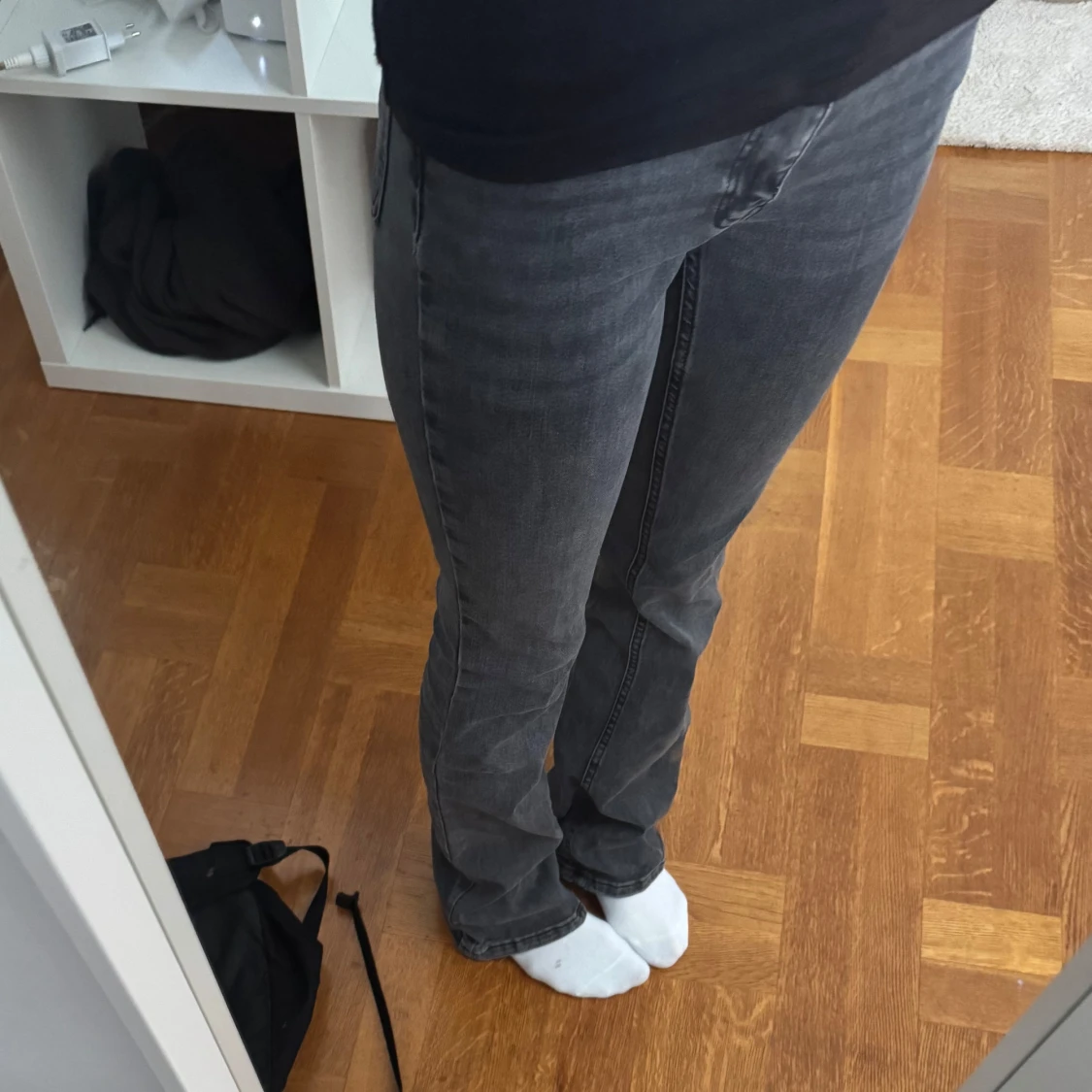 Grå bootcut jeans - 1