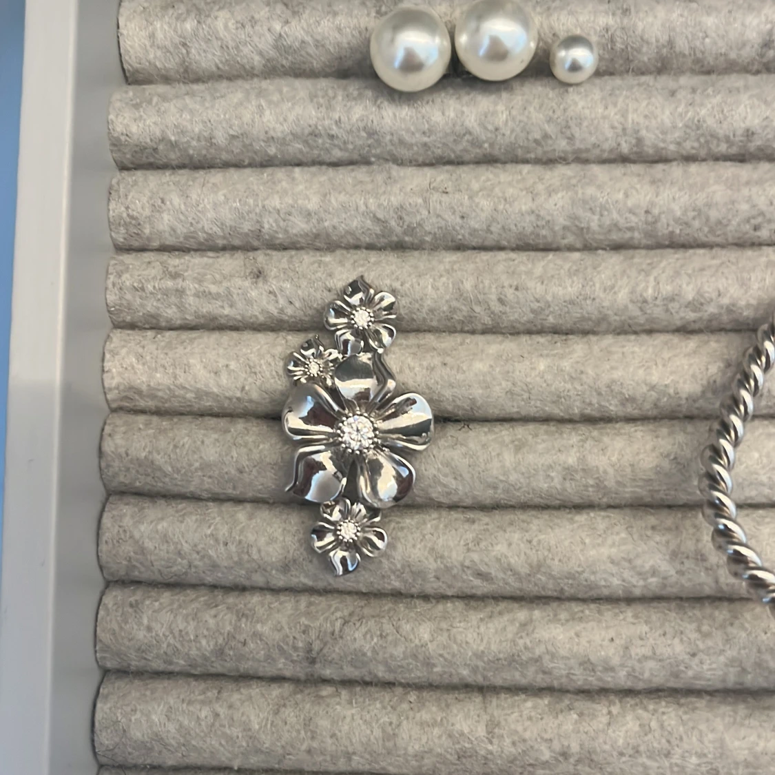 Silver blomring från ioaku ( justerbar ) - 1