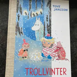 Säljer boken: Trollvinter av Tove Jansson. Inbunden bok i mycket fint skick. Läst en gång. Finns att hämta i Göteborg eller kan skickas via Vinted. 