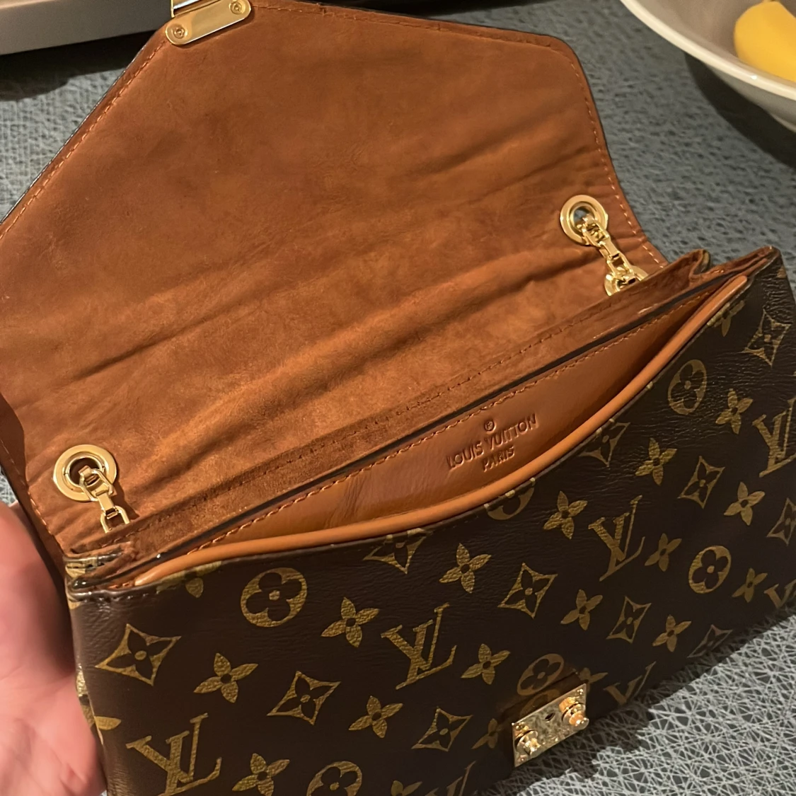 Louis Vuitton pallas chain shoulder bag - 91