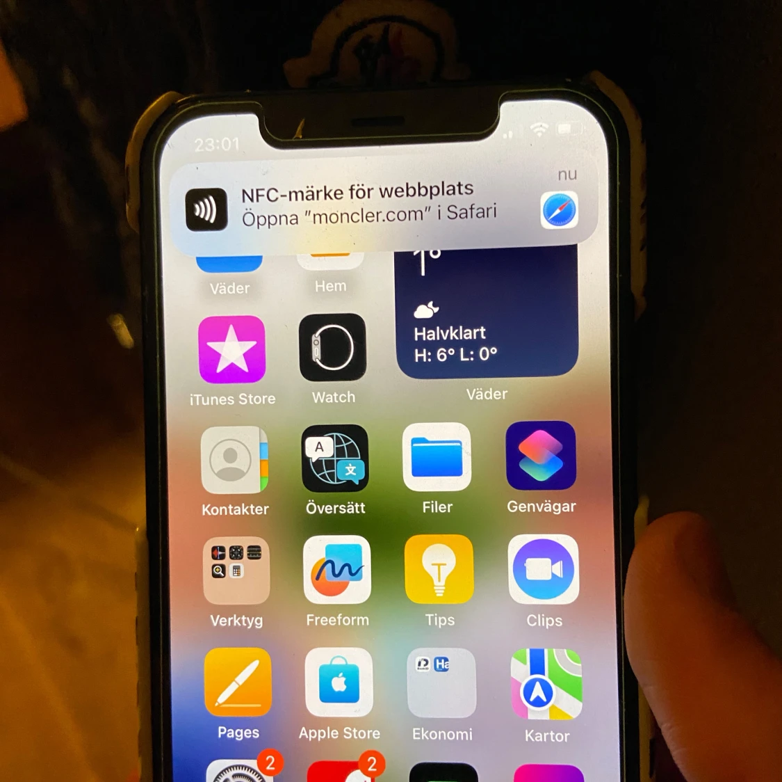 Moncler Cardigan - 90