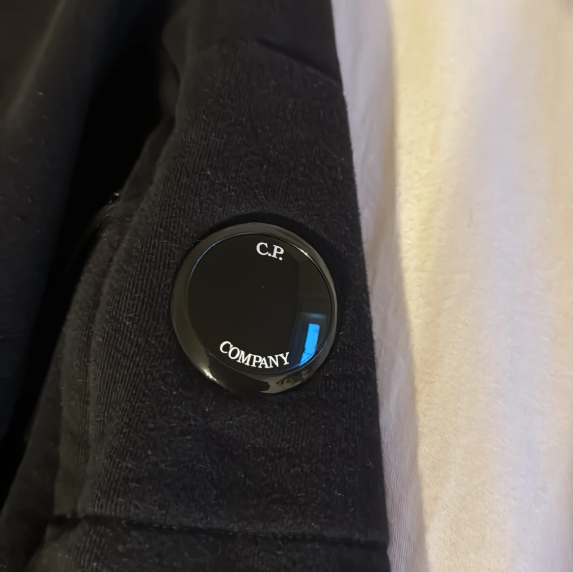 Svart sweatshirt från C.P. Company - 90