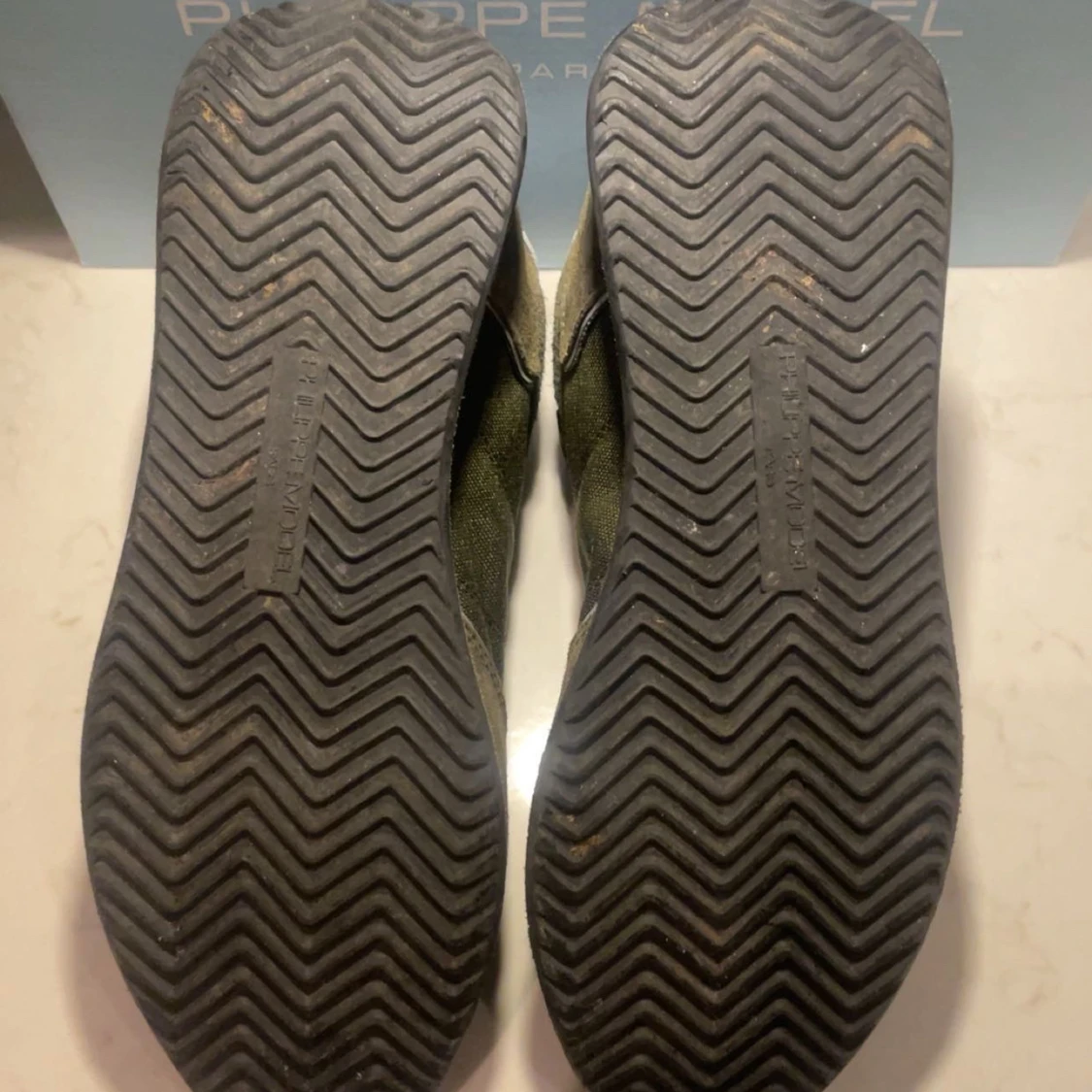 Gröna sneakers från Philippe Model - 91