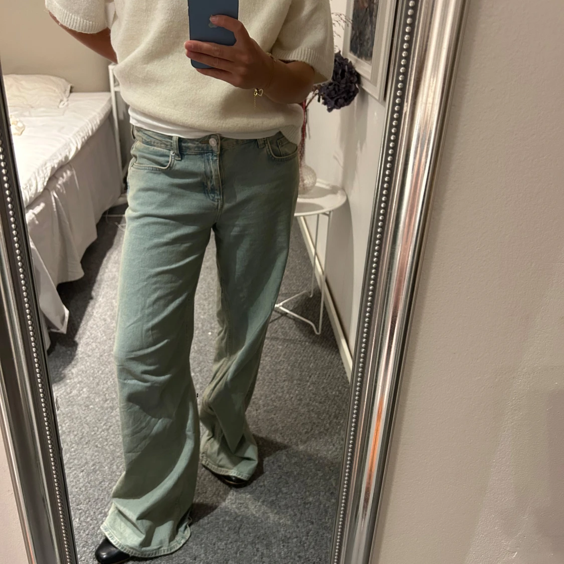 Ljusblå jeans från NA-KD - 91