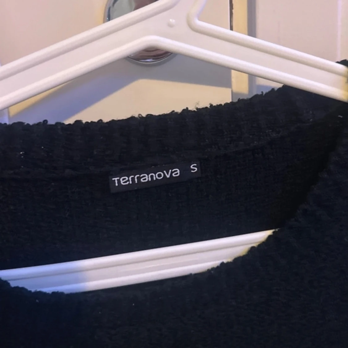 Svart stickad tröja  - 92