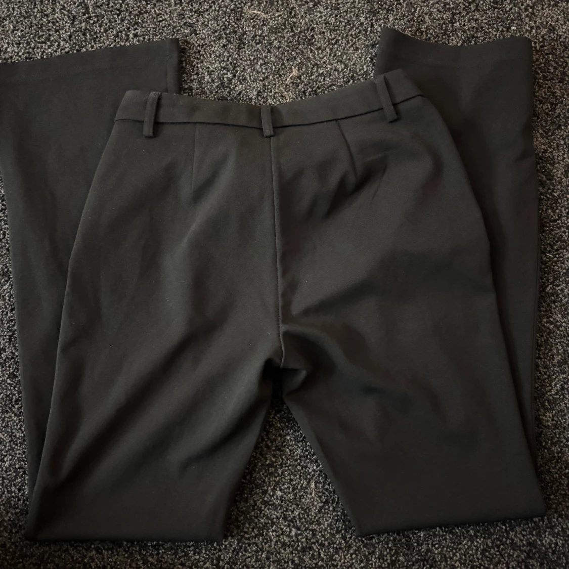 Svarta kostymbyxor från ONLY - 91