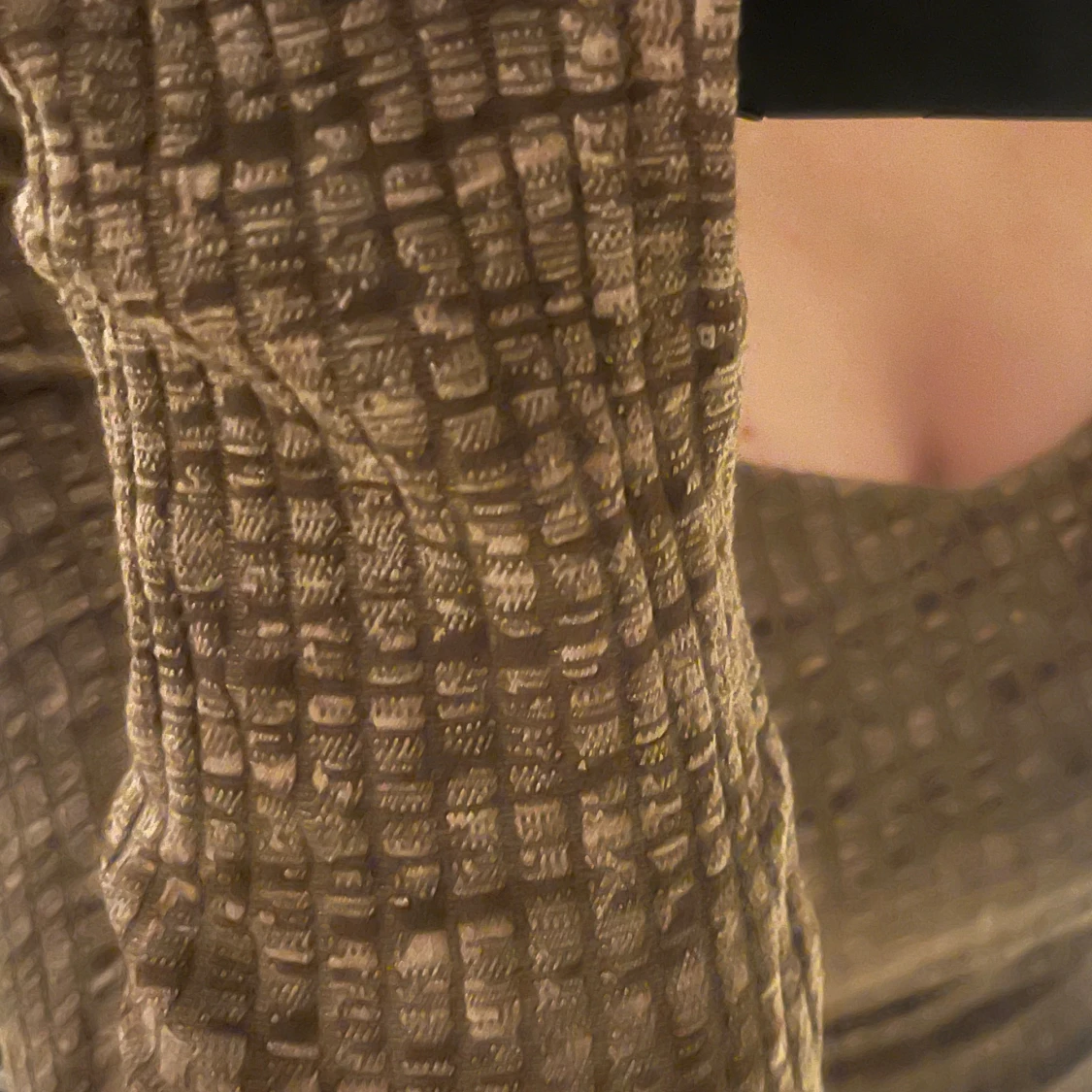 Brun ribbad topp  - 93