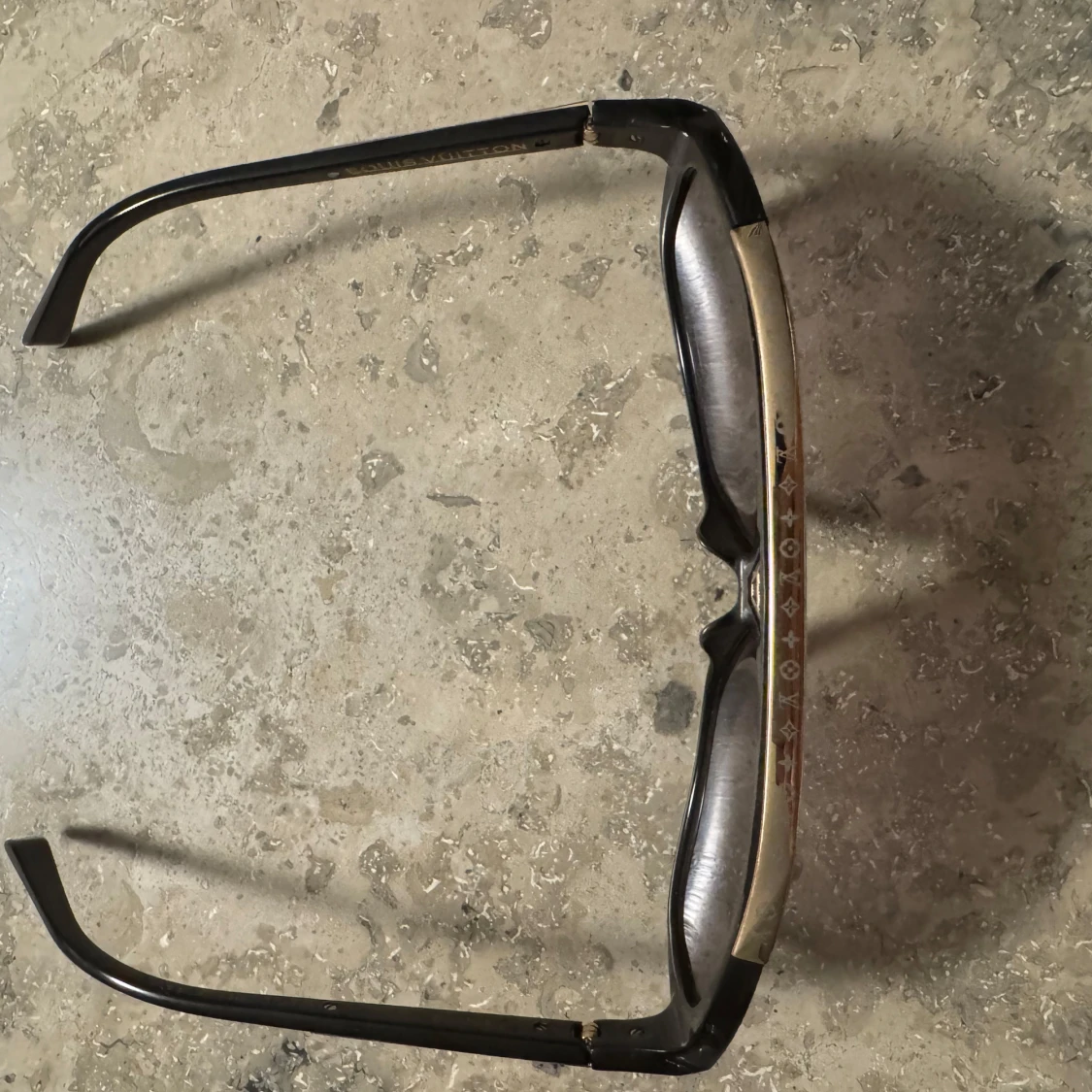 Solglasögon från Louis Vuitton - 2