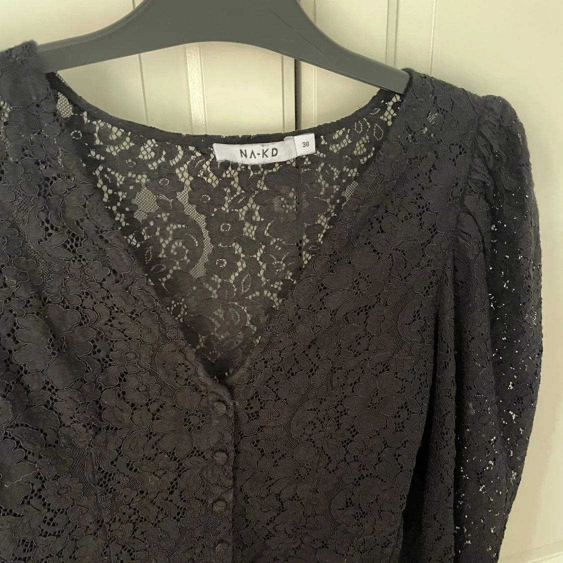 Svart spetsblus från NA-KD - 2