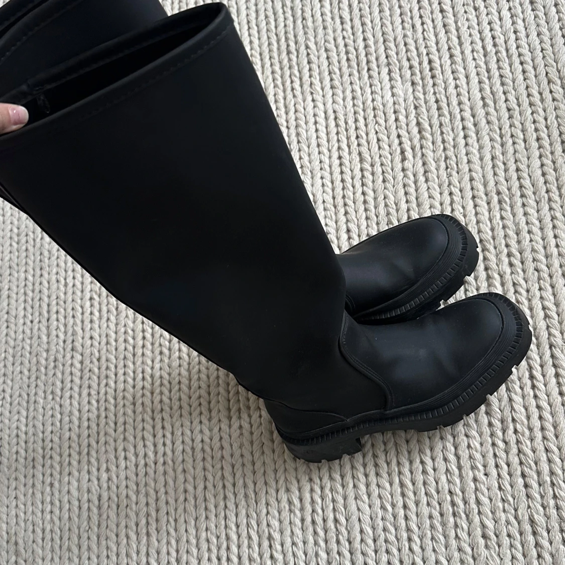 Svarta stövlar från Zara