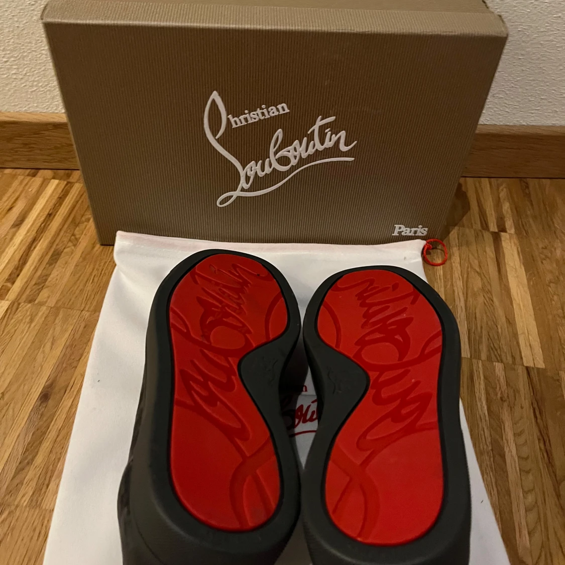 Christian Louboutin skor - 1