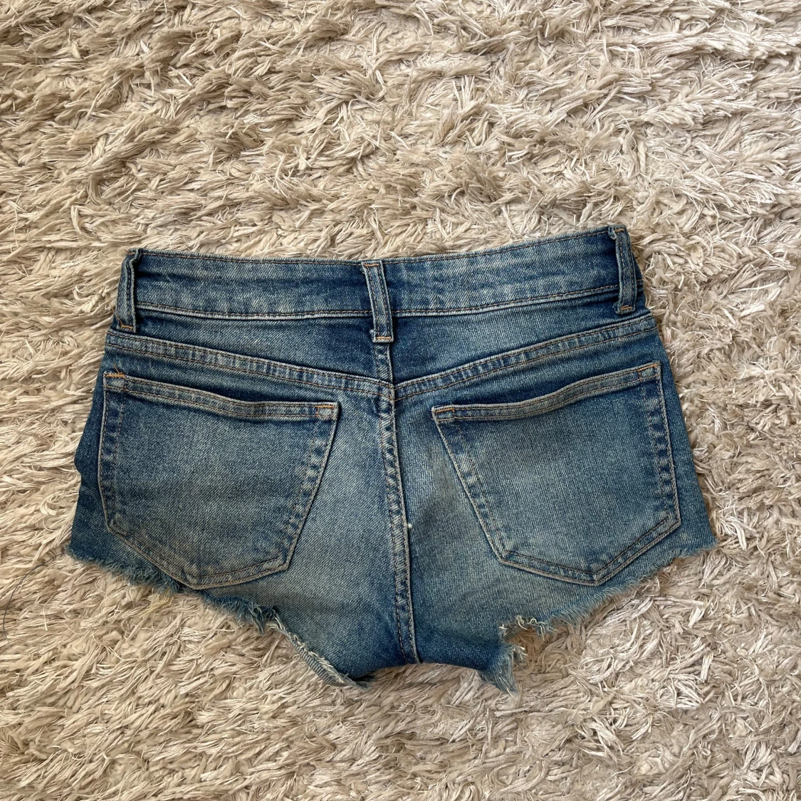 Blå jeansshorts - 1