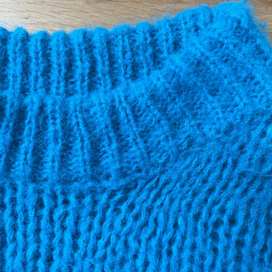 Blå stickad tröja från Vero Moda - 3