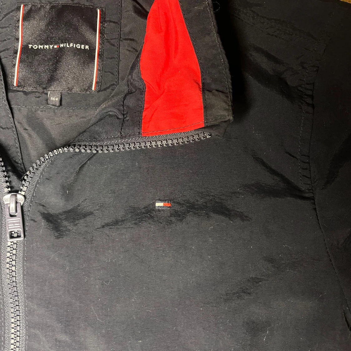 Mörkblå vindjacka från Tommy Hilfiger - 4