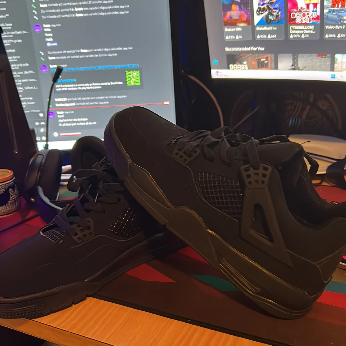 Svarta Black Cats  - 2