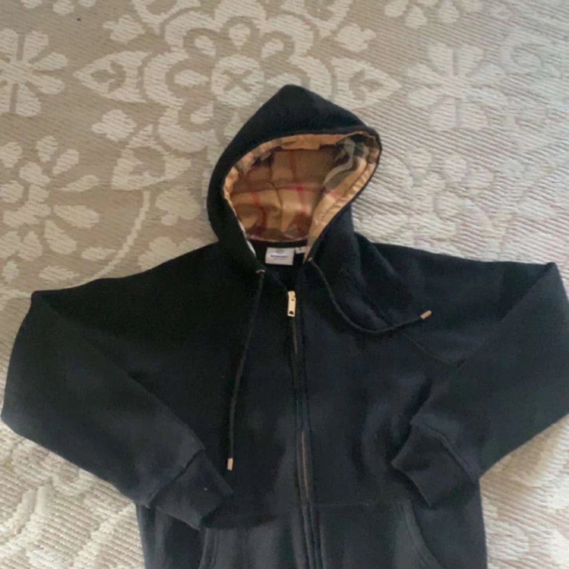 Svart hoodie från Burberry - 1