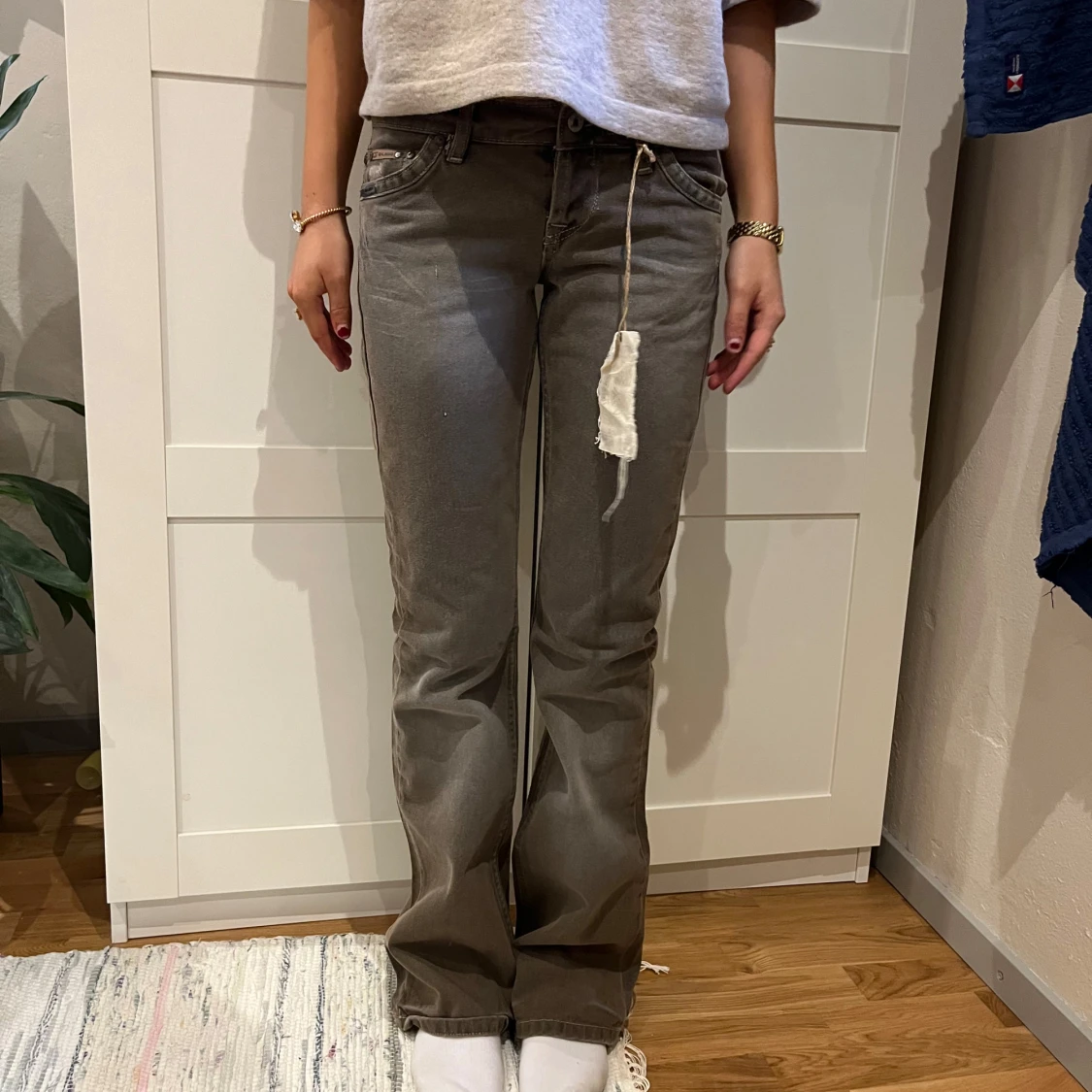 Grågrön bootcut jeans 