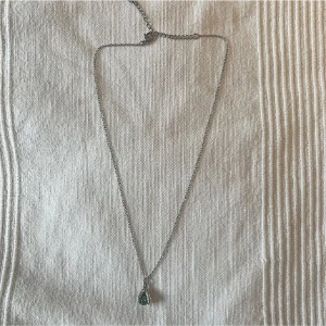 Drak klo Mörkgrön - Silver halsband🤍Justerbar och rostfri stål 