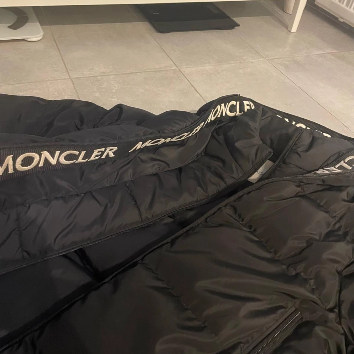 Moncler jacka 