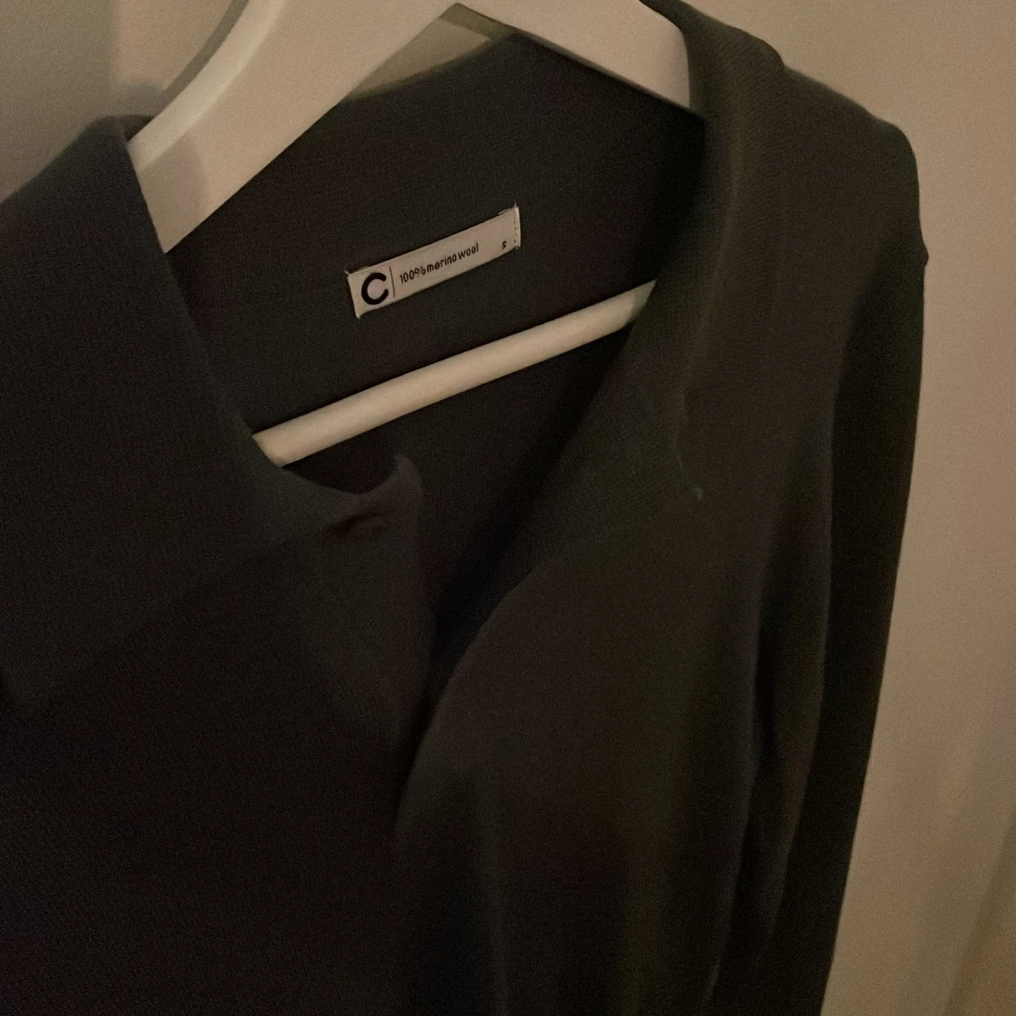 Mörkgrå pikétröja i merinoull - 91