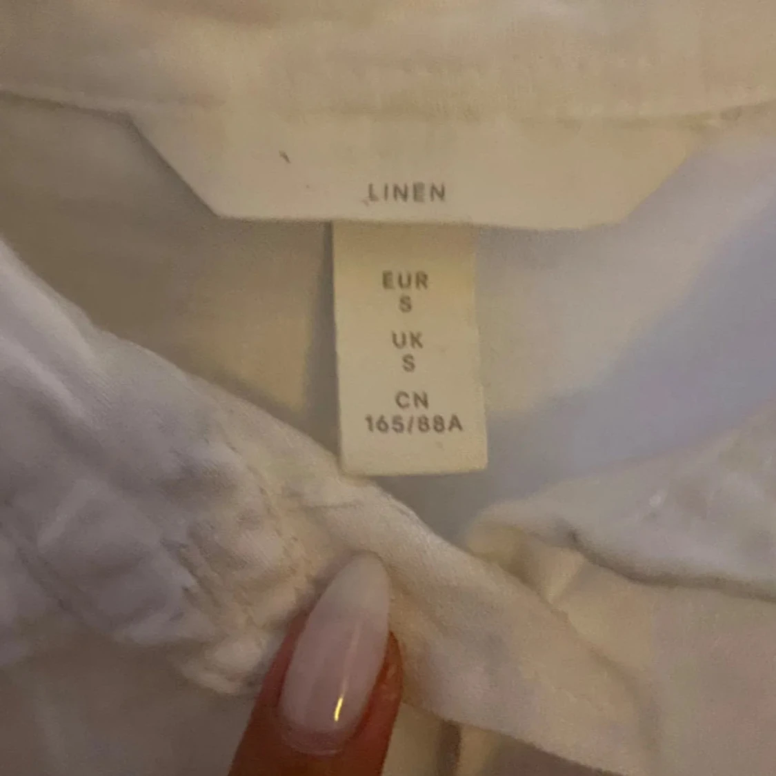 Vit linneskjorta - 1