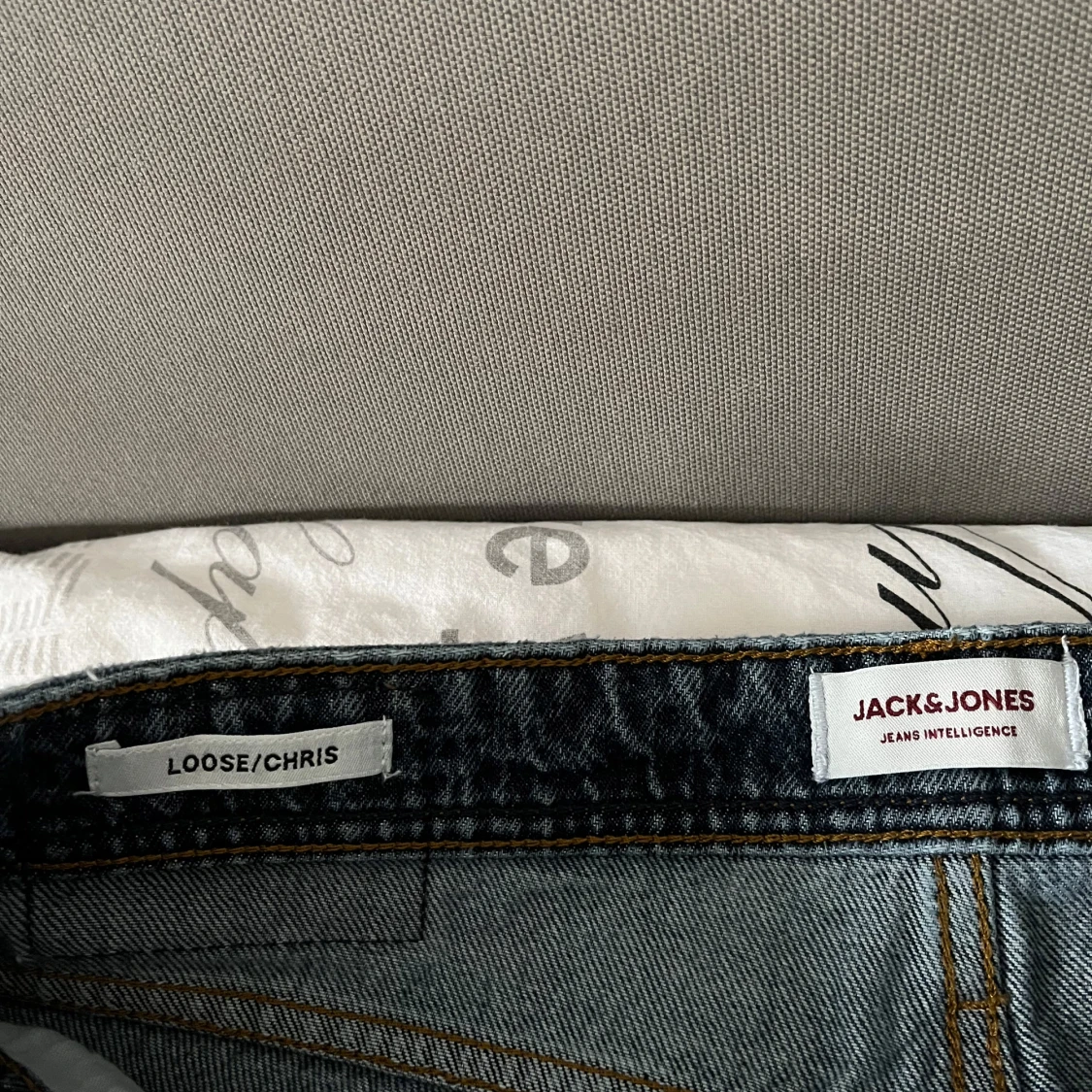 Blå jeans från Jack & Jones - 1