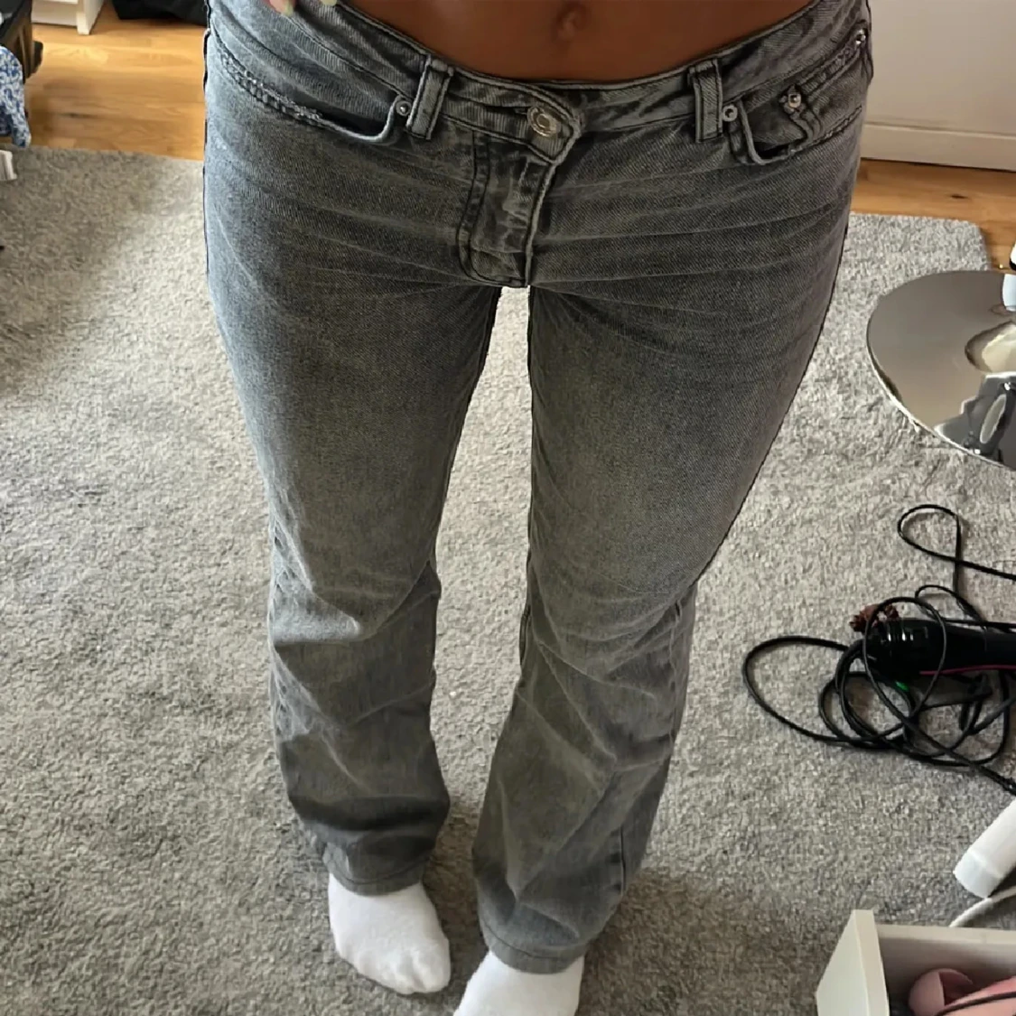Grå bootcut jeans - 1