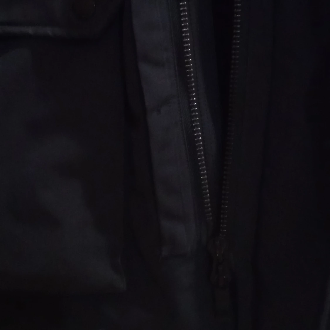 Mörkblå jacka från J.Lindeberg - 30